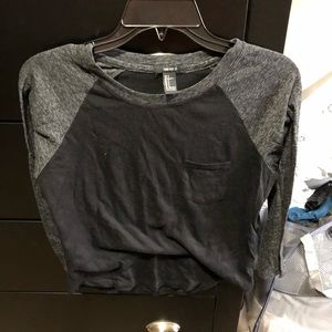 long sleeve crop top